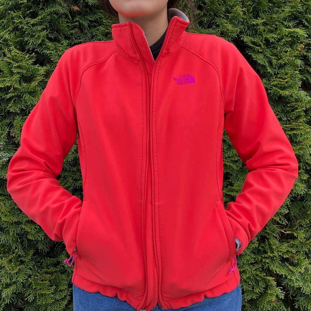 Pink Northface Jacket (Windwall) Size: S/P